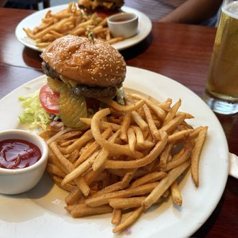 The Grill At Torrey Pines - $29 burger and fries - New American Near Me - La Jolla, California The Grill At Torrey Pines - $29 burger and fries - New American Near Me - La Jolla, California
