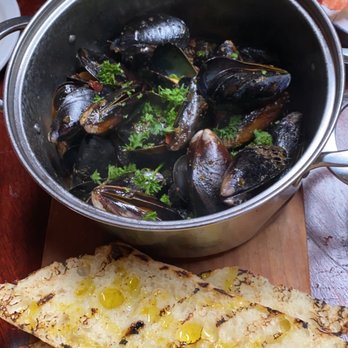 Shelter Restaurant - Mussels - Seafood Near Me - Tofino, British Columbia