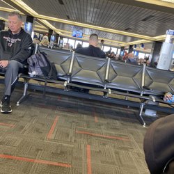 TSA Pre-check Terminal B, Eppley field - Terminal A
