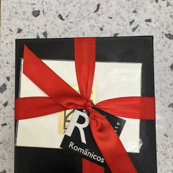 Romanicos Chocolate - Beautiful - Chocolatiers & Shops Near Me - Miami, Florida Romanicos Chocolate - Beautiful - Chocolatiers & Shops Near Me - Miami, Florida