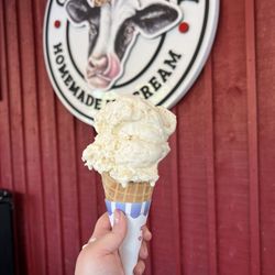 Cal's Creamery - Pins Colada
