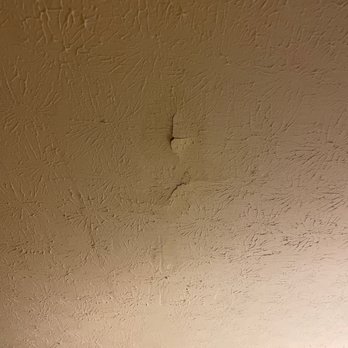 Holiday Inn Bloomington-University Area - Cracked Ceiling - Hotels Near Me - Bloomington, Indiana Holiday Inn Bloomington-University Area - Cracked Ceiling - Hotels Near Me - Bloomington, Indiana