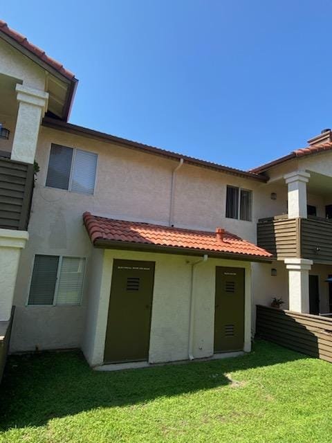 Slide of Peak Gutters