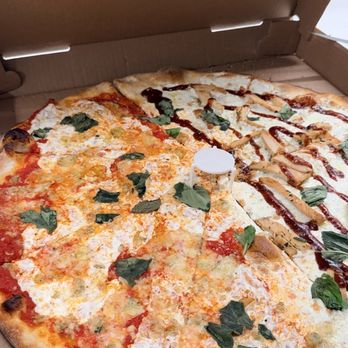 Il Porto - Pizza Near Me - Brooklyn, New York