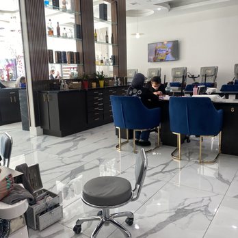 3311 Nail Bar - Nail Salons Near Me - Dallas, Texas