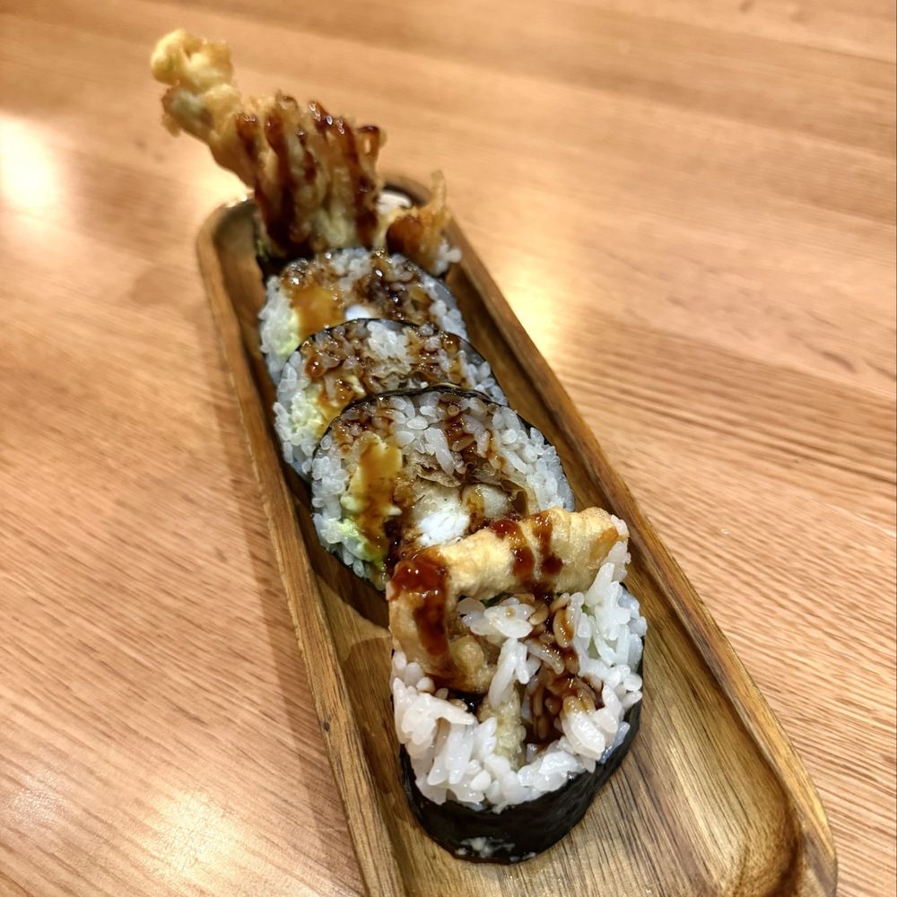 Yoji Sushi House - Spider roll - Sushi Bars Near Me - San Francisco, California Yoji Sushi House - Spider roll - Sushi Bars Near Me - San Francisco, California