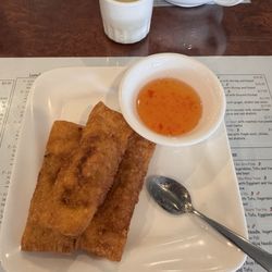 Phuket Royal - Phuket Royal egg roll