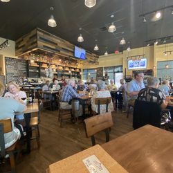 Bridgewater Wines and Dines