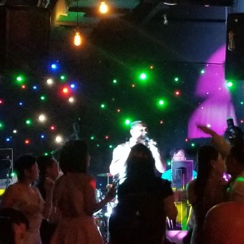 Aloha Crab - a group of people dancing at a party - Seafood Near Me - Pembroke Pines, Florida Aloha Crab - a group of people dancing at a party - Seafood Near Me - Pembroke Pines, Florida
