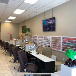 DN Nail Spa