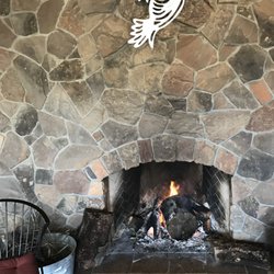 Chuparosa Vineyards - Cozy fireplace adds to the ambiance.