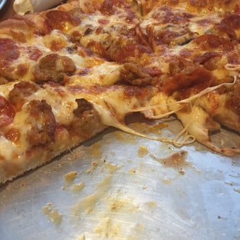 Merlins Pizza - Cheese, pep n Italian sausage - Pizza Near Me - Destin, Florida Merlins Pizza - Cheese, pep n Italian sausage - Pizza Near Me - Destin, Florida