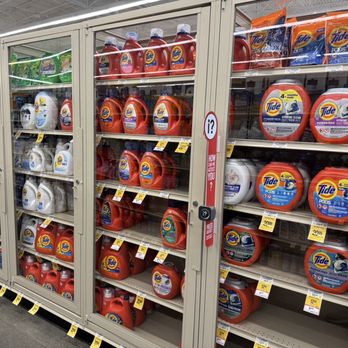 Safeway - Locked up detergents - Grocery Near Me - Santa Clara, California
