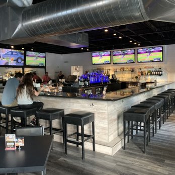 Midtown Tavern - the bar and seating area - American Near Me - Charlotte, North Carolina Midtown Tavern - the bar and seating area - American Near Me - Charlotte, North Carolina
