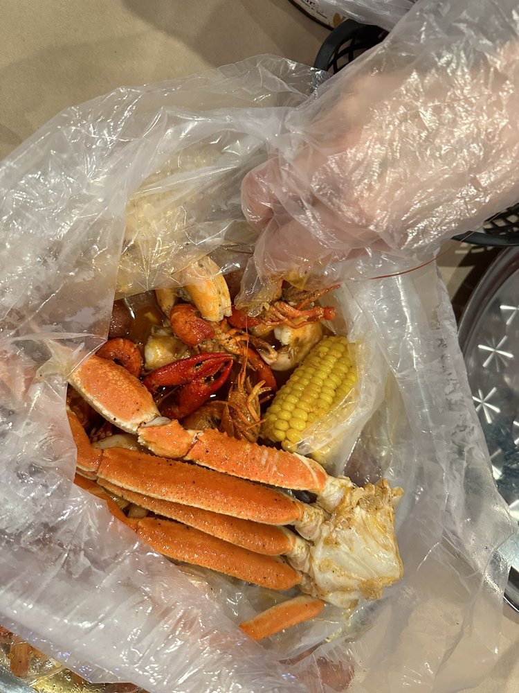 Food from Mighty Crab