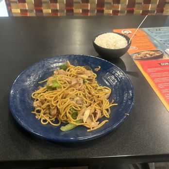 HuHot Mongolian Grill - Chicken - Mongolian Near Me - Coeur D'alene, Idaho HuHot Mongolian Grill - Chicken - Mongolian Near Me - Coeur D'alene, Idaho