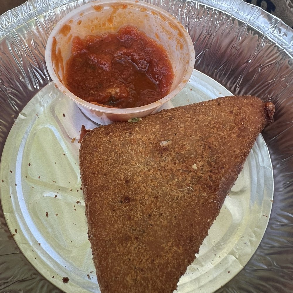 Vittoria's NY Pizza - Fried mozzarella - Pizza Near Me - Westerly, Rhode Island Vittoria's NY Pizza - Fried mozzarella - Pizza Near Me - Westerly, Rhode Island