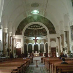Iglesia de Nuestra Señora de Guadalupe - Altar.