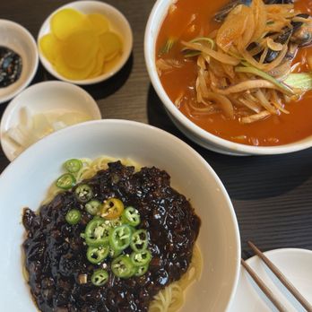 Jin Jin - Spicy jajangmyeon and spicy seafood soup - Korean Near Me - Las Vegas, Nevada