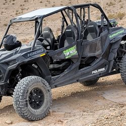 Desert Off Road Adventures - Good equipment WITH air filtration systems onboard!!