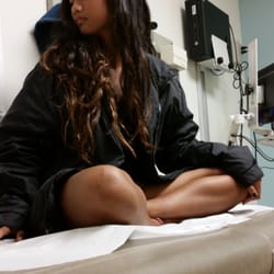 Kaiser Permanente Hawaii Kai Clinic - Zoe is sick
