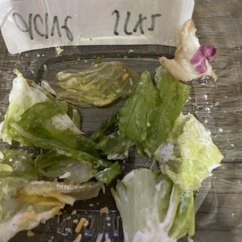 Wings Pizza N Things - Brown wilted lettuce - Chicken Wings Near Me - Temple, Texas