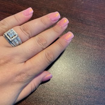 2000 Nails - Nail Salons Near Me - Yucaipa, California