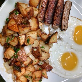 Plank 47 - perfect sunny side up eggs and sides! - Pizza Near Me - Los Angeles, California Plank 47 - perfect sunny side up eggs and sides! - Pizza Near Me - Los Angeles, California