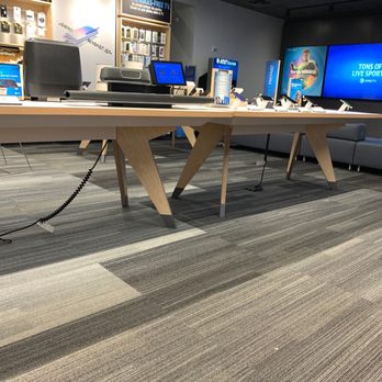 AT&T Store - Waiting patiently - no numbers for turns.  Hopefully they know - Mobile Phones Near Me - New York, New York