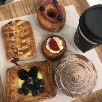 Paris Baguette - Coffee & Tea Near Me - Mountain View, California