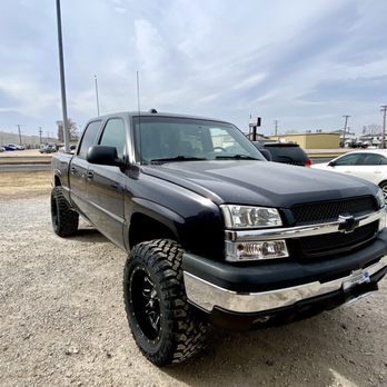 Take Off Tire - Truck tires and wheels - Wheel & Rim Repair Near Me - Lincoln, Nebraska Take Off Tire - Truck tires and wheels - Wheel & Rim Repair Near Me - Lincoln, Nebraska