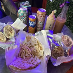 El Kapi - Our delicious food Tripleta with everything on it!  Churrosco in the middle!