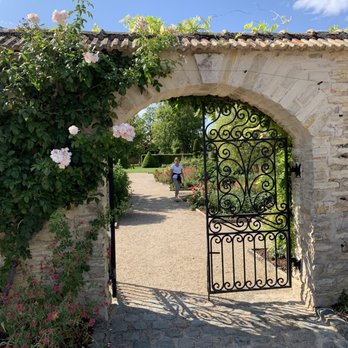Château de Pommard - Garden - Wine Tours Near Me - Pommard, 21