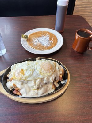 Photo of Lazy Bear Restaurant - New Castle, CO, US. Chicken Fried Steak