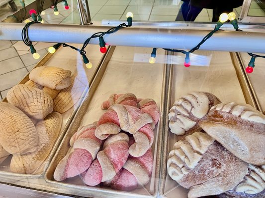 Dane's Bakery by null