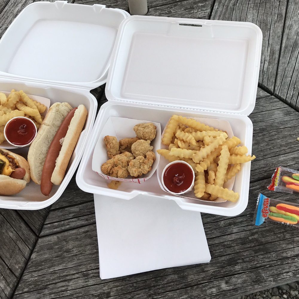 Hot Dog Caboose - Kids meals hot dog candy's - Hot Dogs Near Me - Midland Park, New Jersey