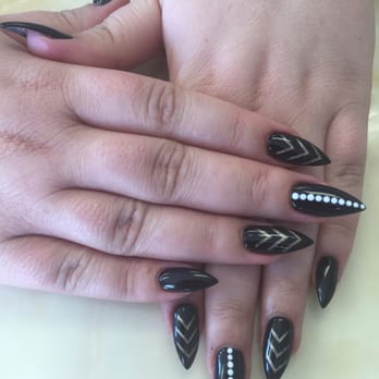 Luxe Nail Lounge - Nail Salons Near Me - Chatsworth, California Luxe Nail Lounge - Nail Salons Near Me - Chatsworth, California