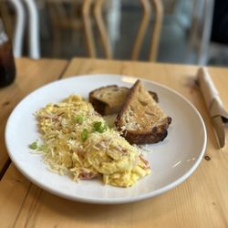 Bounty Kitchen - Queen Anne - Hunter Scramble