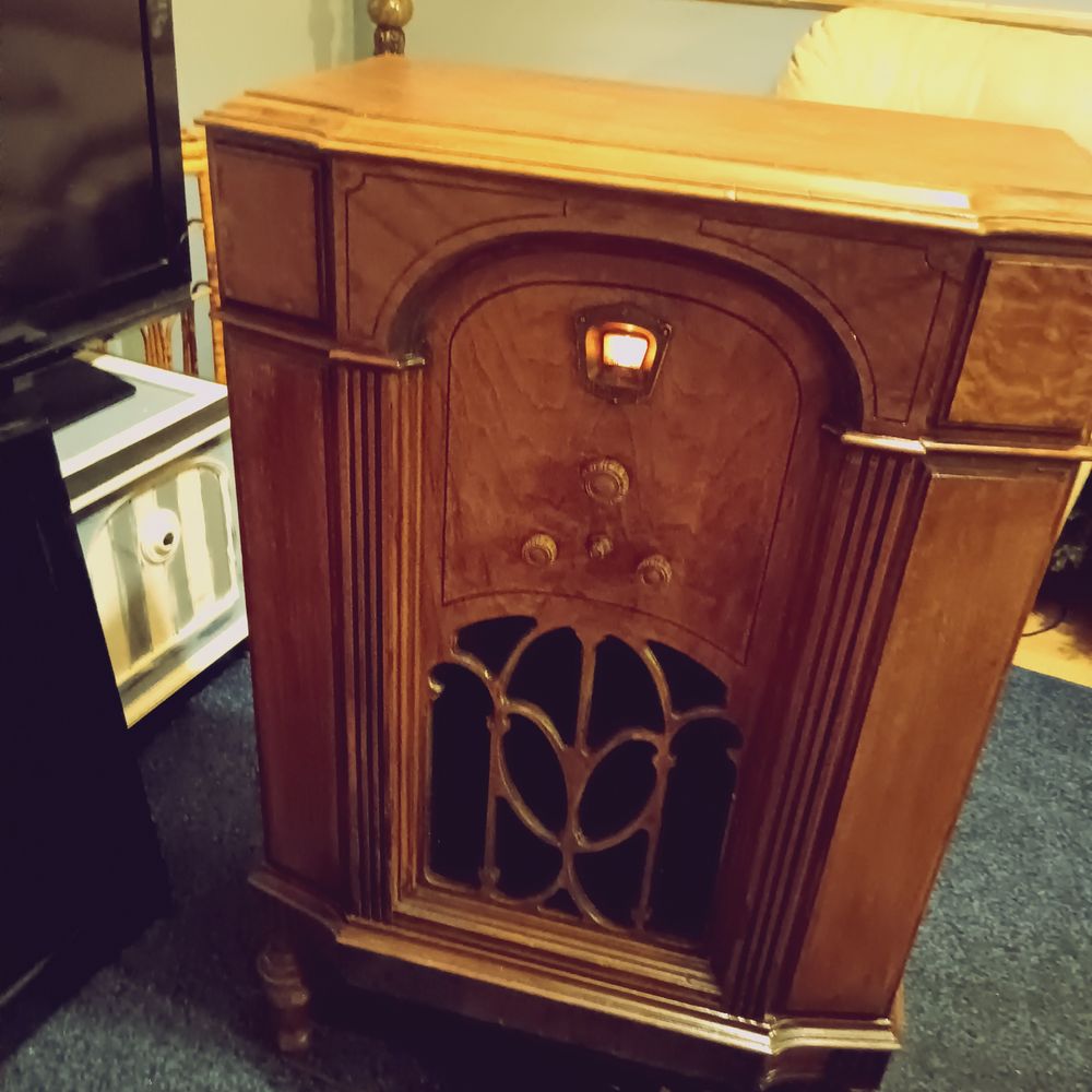 THE POTTING SHED ANTIQUES Updated October 2024 52 Oriskany Blvd