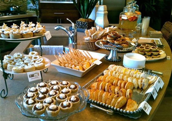 I Like Pie Bakeshop by null