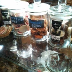 Tea Leaves - Yummy biscuits