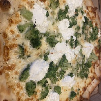 Anthony's Pizza - Personal white with broccoli and ricotta - Pizza Near Me - Sewell, New Jersey