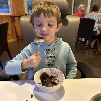 Kimberly’s at the Marina - Yummy brownie with gelato! - Seafood Near Me - Hampden, Maine Kimberly’s at the Marina - Yummy brownie with gelato! - Seafood Near Me - Hampden, Maine