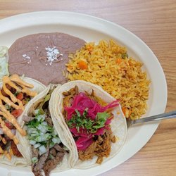 Habanero's Tacos - "Habanero's Special" combo taco plate. Yummy