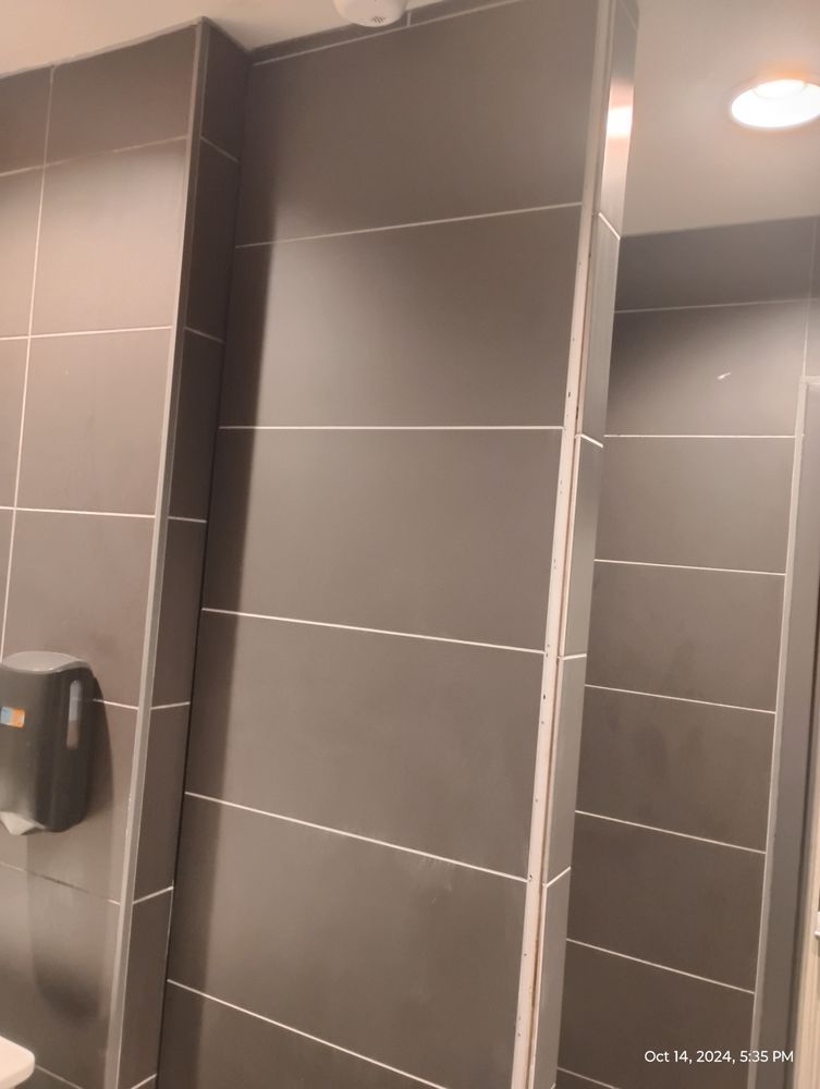 Slide of Unchained Construction & Remodeling Company