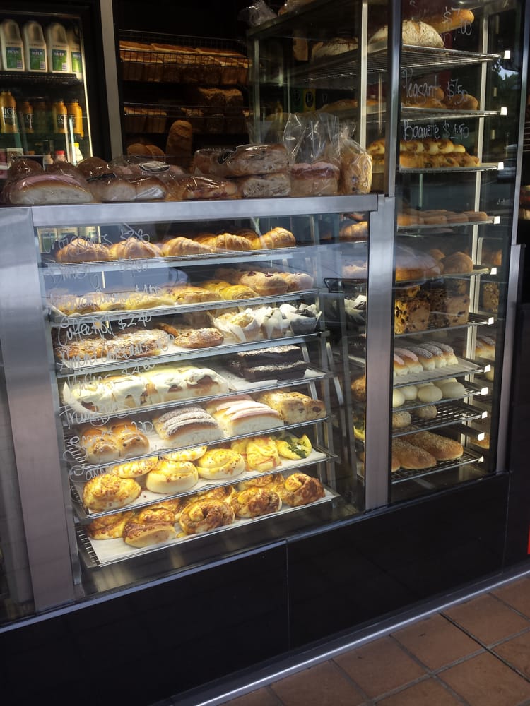 DAVIE’S BAKERY Updated August 2024 4/6 Gapap St, Tarragindi