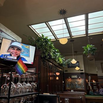 Spar Café - right side of the bar - Cafes Near Me - Olympia, Washington Spar Café - right side of the bar - Cafes Near Me - Olympia, Washington