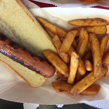 Westview Farm Creamery - The hot dog plate. Kids love hot dogs. - Ice Cream & Frozen Yogurt Near Me - Monson, Massachusetts