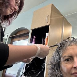 Pret-e-Porter Salon & Spa - Deep conditioning and glow up