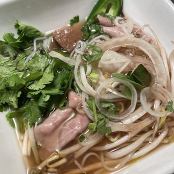 Phuong Vietnamese Restaurant - Pho Tái Bo - Vietnamese Near Me - North Charleston, South Carolina